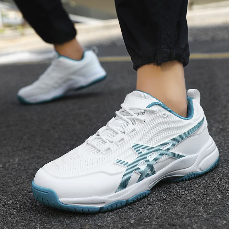 Chaussures de badminton pour h - Badminton Umpire avis et prix